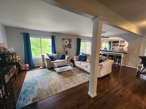 2nd image of 10080 Golden Pond Dr