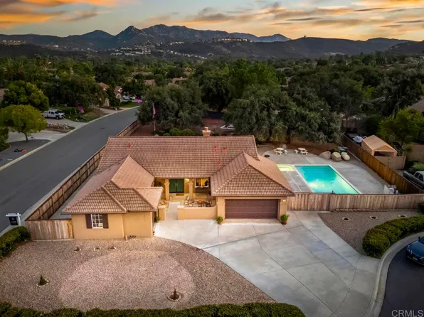 23423 Nightsky Rd, Ramona, CA 92065