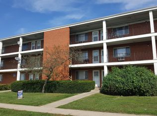 2023 N Butrick St, Waukegan, IL 60087