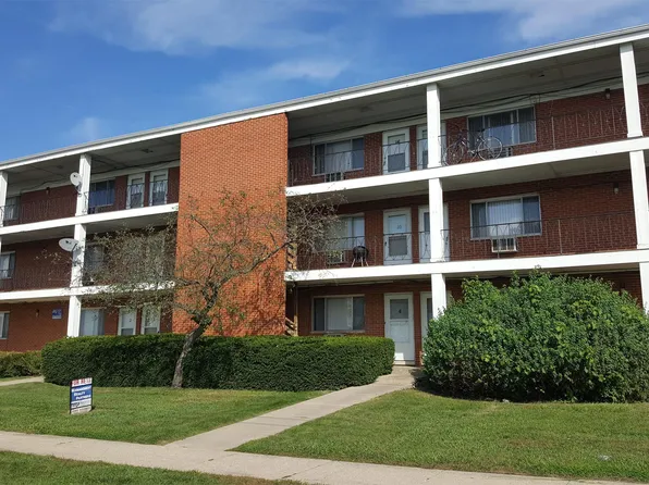 2023 N Butrick St, Waukegan, IL