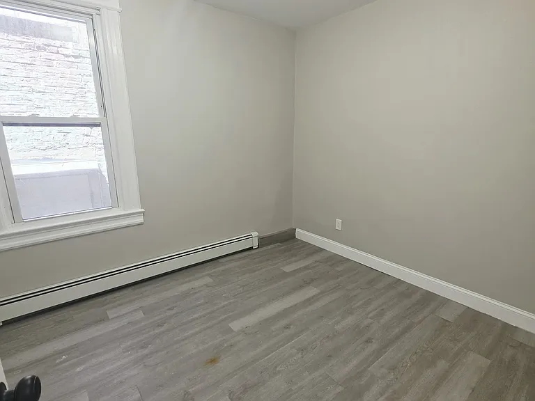 212 Bidwell Ave #1A — Photo 6