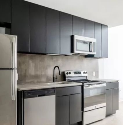 3rd image of 3001 W Glenwood Ave #17
