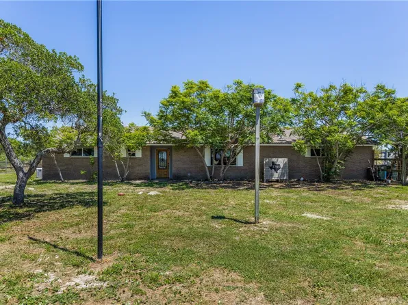 3701 Waldron Rd, Corpus Christi, TX 78418