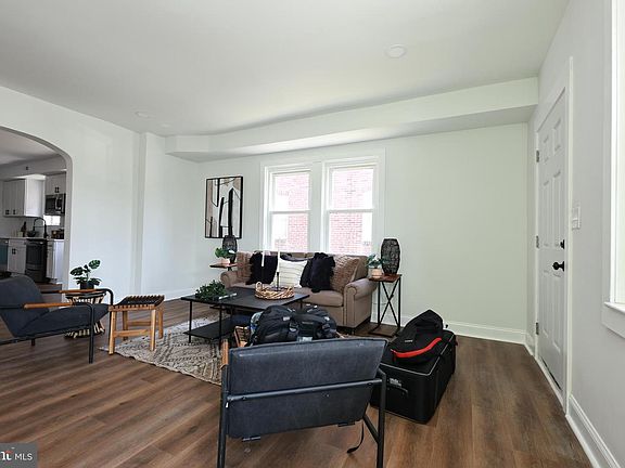 5th image of 4220 Frederick Ave