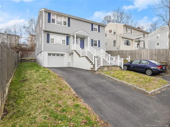 2 Truman Court, Norwalk, CT 06854