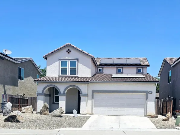 1233 Padre St, Madera, CA 93638