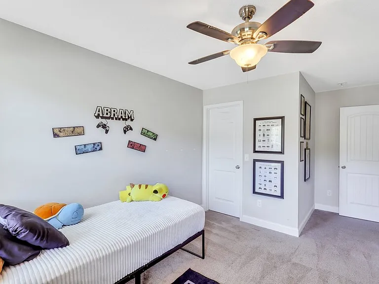 203 Grandview Dr #1 — Photo 14