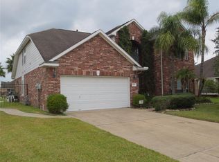 2731 S Cedar Hollow Dr, Pearland, TX 77584