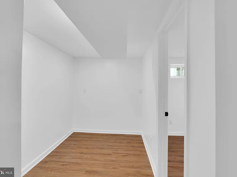 518 Oglethorpe St NE — Photo 27