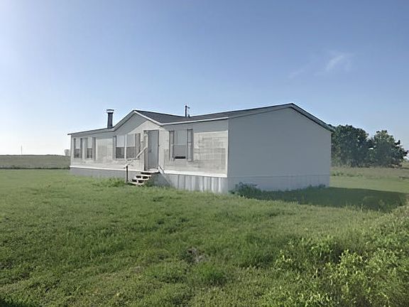 2nd image of 1881 Private Road 5525