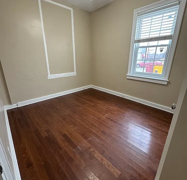 201 E Bank St #2 — Photo 7