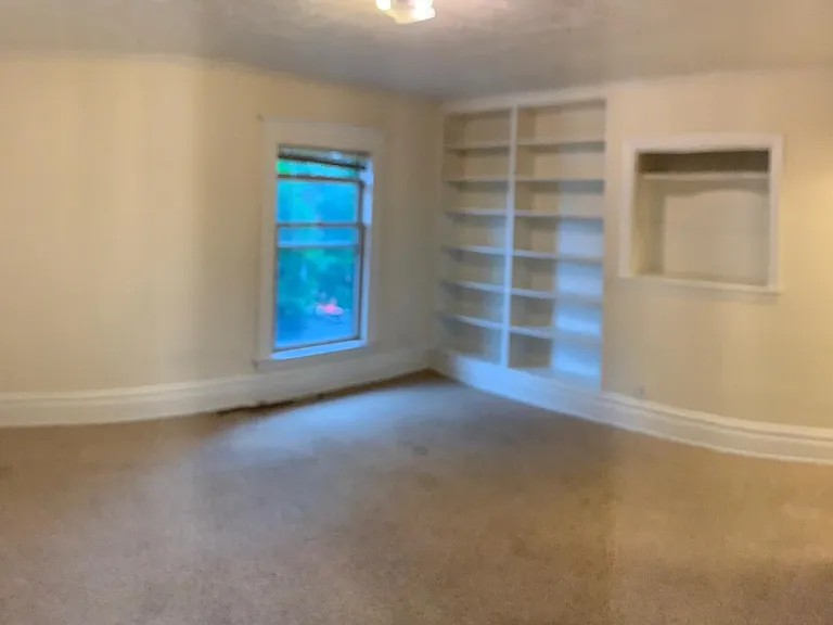 934 Wealthy St SE #B — Photo 8