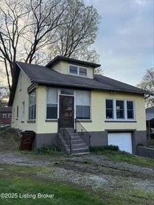 7210 Vaughn Mill Rd, Spring Mill, KY, 40228