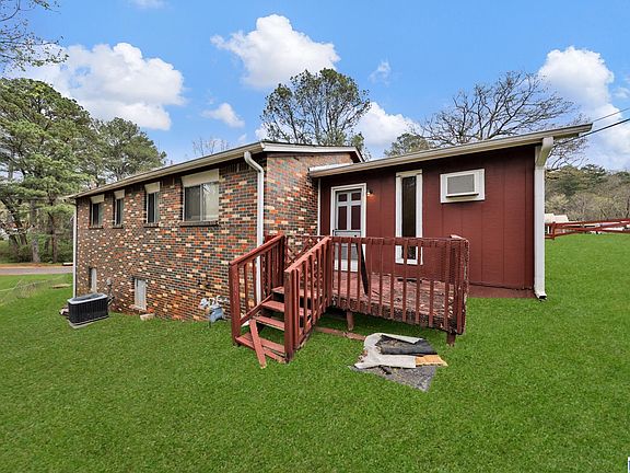 5th image of 9208 Airport Rd