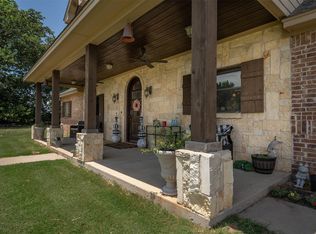 1555 E Blackjack Rd, Pilot Point, TX 76258