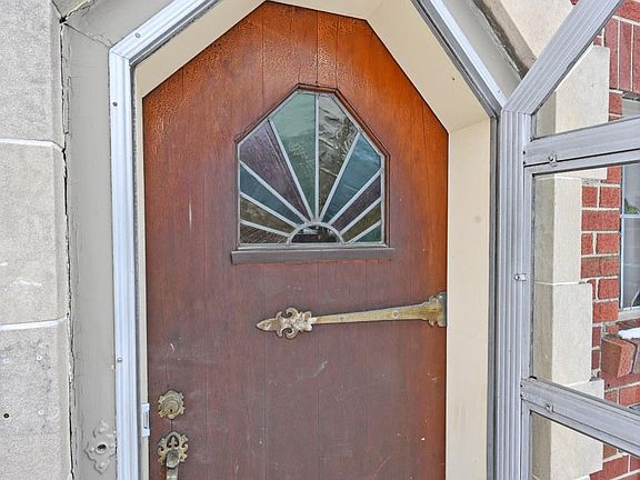 3rd image of 1611 Harbeson Ave