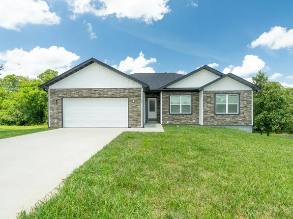 217 April Dr, Saint Robert, MO 65584