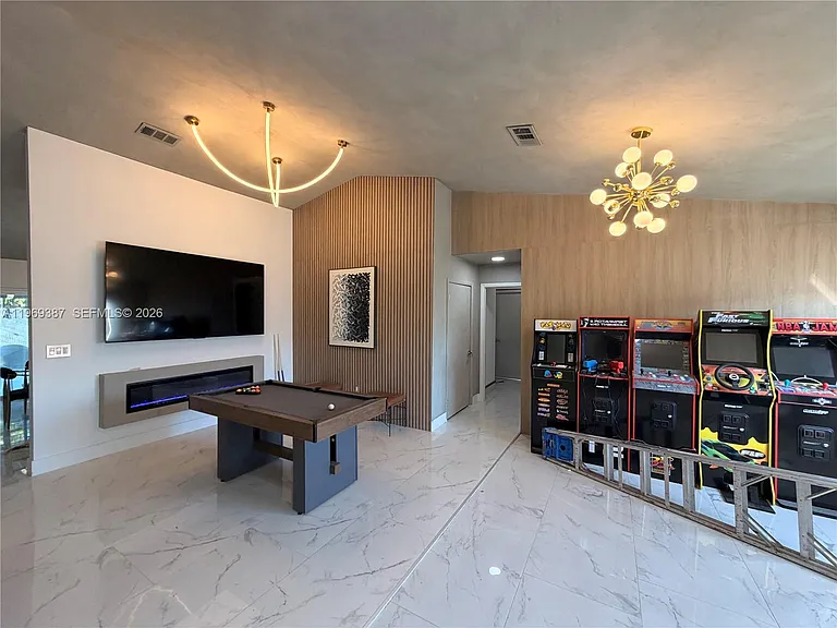 14617 SW 167th Ter — Photo 34