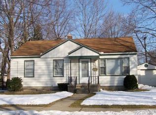 545 Lincoln Ave, Clawson, MI 48017