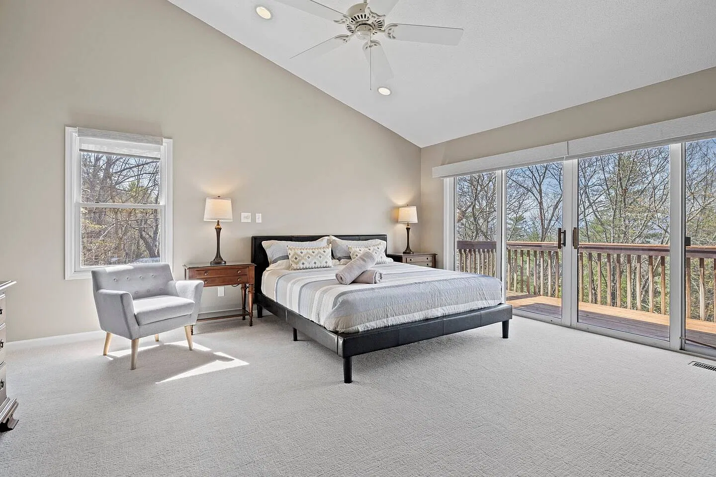 508 Kings Rdg — Photo 4
