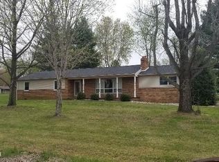 1144 Crystal Rd, West Frankfort, IL 62896