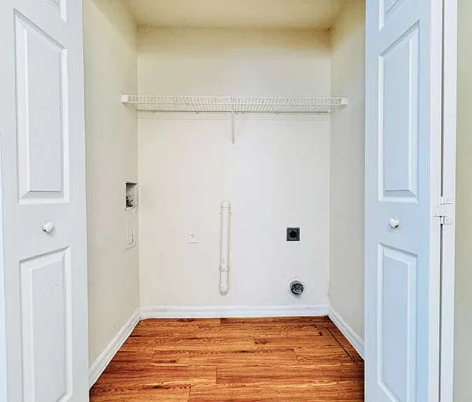 1105 Harold Ave S — Photo 30