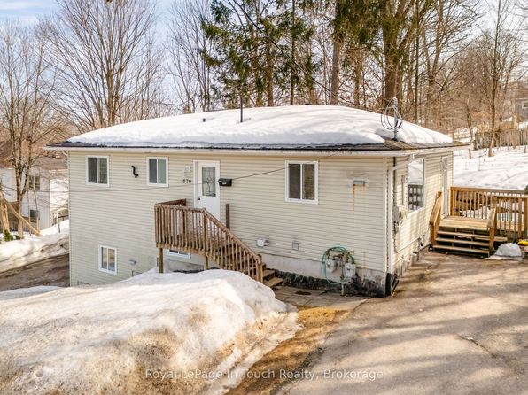 679 Montreal St, Midland, ON L4R 3S9