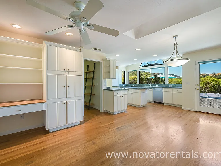 65 Santa Maria Dr — Photo 10