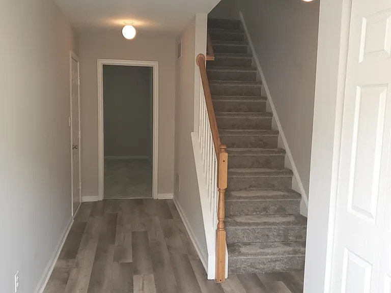15 Saddle Ridge Ct — Photo 2