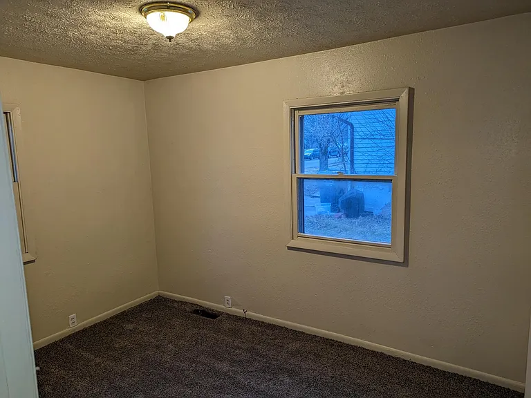 312 Mohawk St — Photo 27