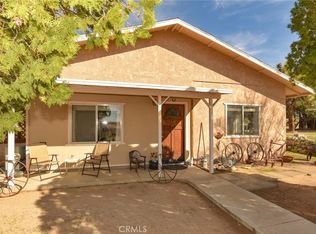 9425 Buena Vista St, Apple Valley, CA 92308