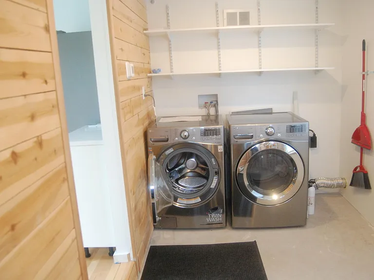 1014 Exchange St — Photo 46