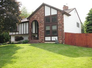 29 Barry Way, Hamilton Township, NJ 08619