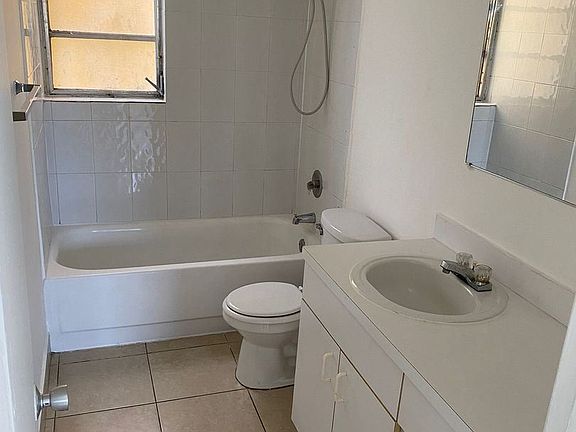 3rd image of 1065 94th St #11292777