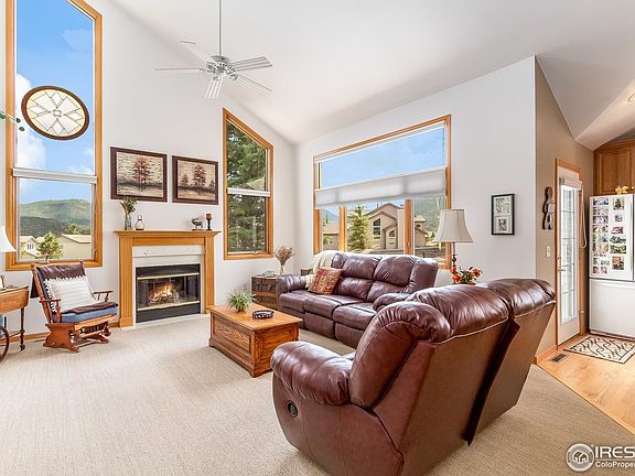 3rd image of 1385 Raven Cir