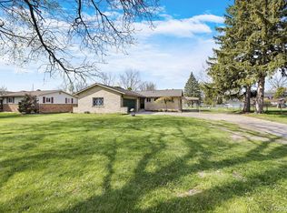 41330 Cherry Hill Rd, Canton, MI 48187