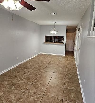 5th image of 905 Aspen Ct APT C