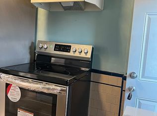 1220 Park Ave, Cranston, RI 02910