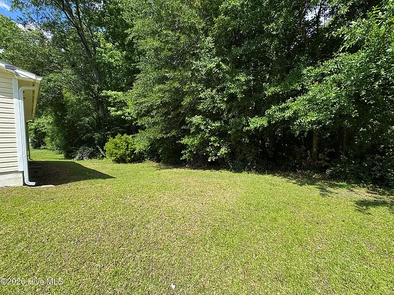 521 Jimmies Creek Dr — Photo 31