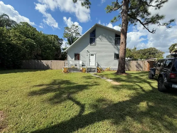 5301 Sunset Blvd, Fort Pierce, FL 34982