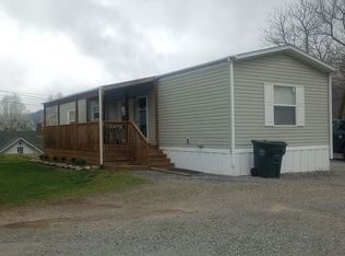 39 Maloney Ct, Waynesville, NC 28786