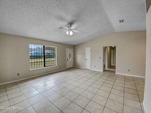 3rd image of 7685 GREGORY Drive