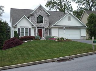7 Dogwood Valley, Lititz, PA 17543