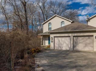 285 Rosemont Gdn APT R, Lexington, KY 40503