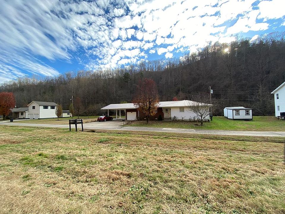 1st image of 201 Creekside Dr