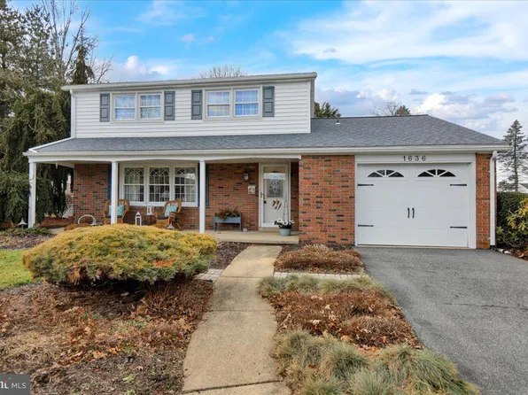 1636 Westwood Rd, Wyomissing, PA 19610