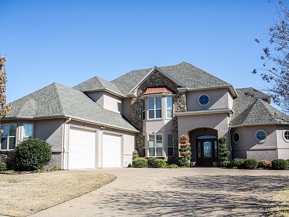 2nd image of 1373 Windstone Dr
