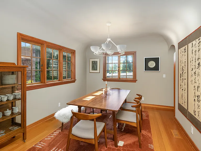 2731 SW Old Orchard Rd — Photo 11