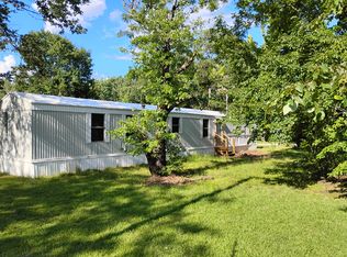 51 Gary Ln, Cheraw, SC 29520