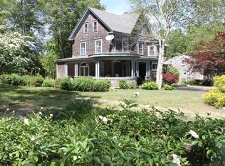 576 Old County Rd, Westport, MA 02790